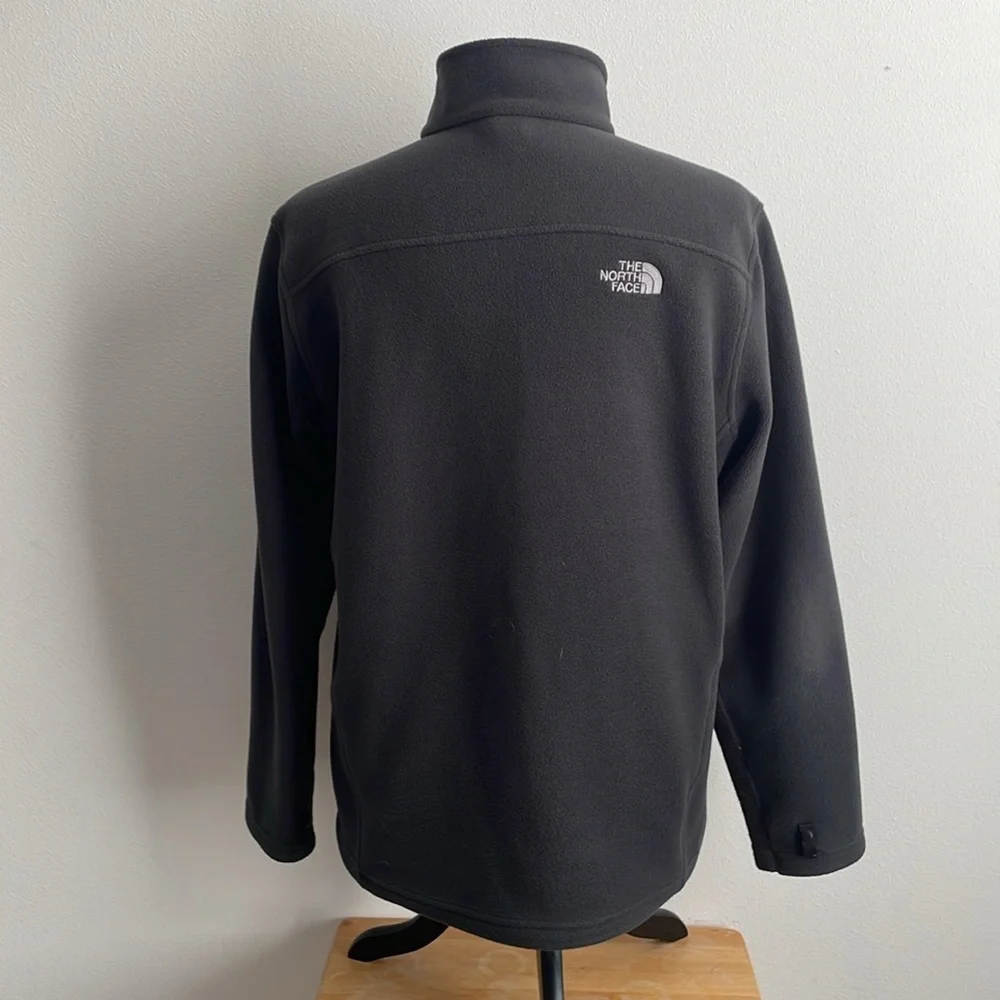The North Face Full Zipper Fleece Size Large